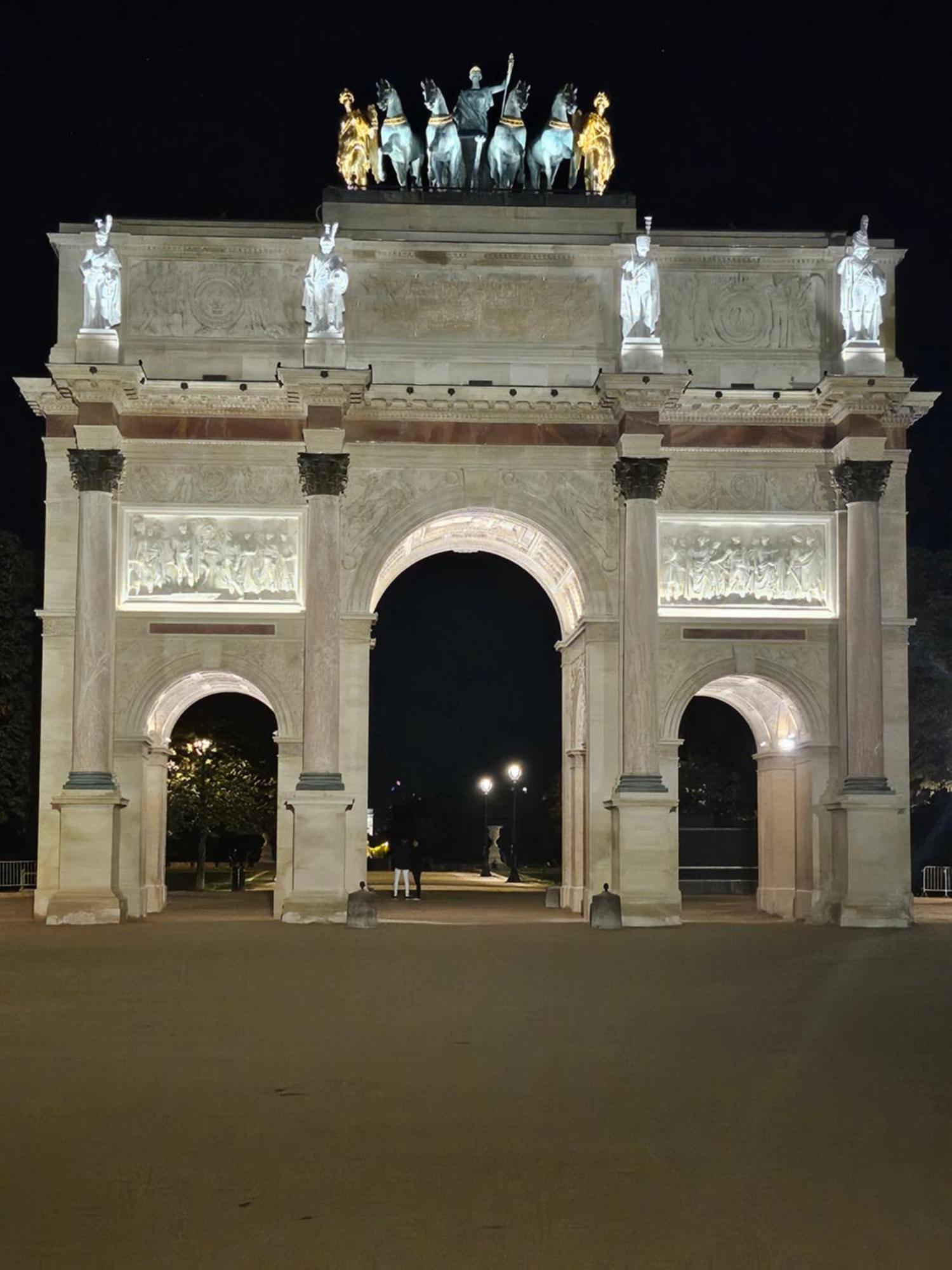 Hotel La Louisiane Paris Luaran gambar